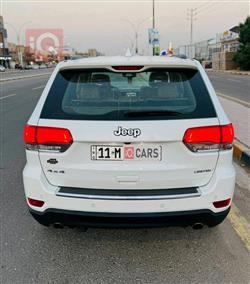 جیپ گراند شیرۆکی